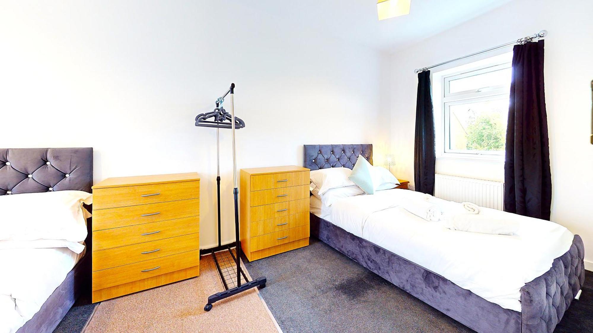 Sleeps 10, Free Parking, Close To Science Park, King Size Bed Milton  Luaran gambar